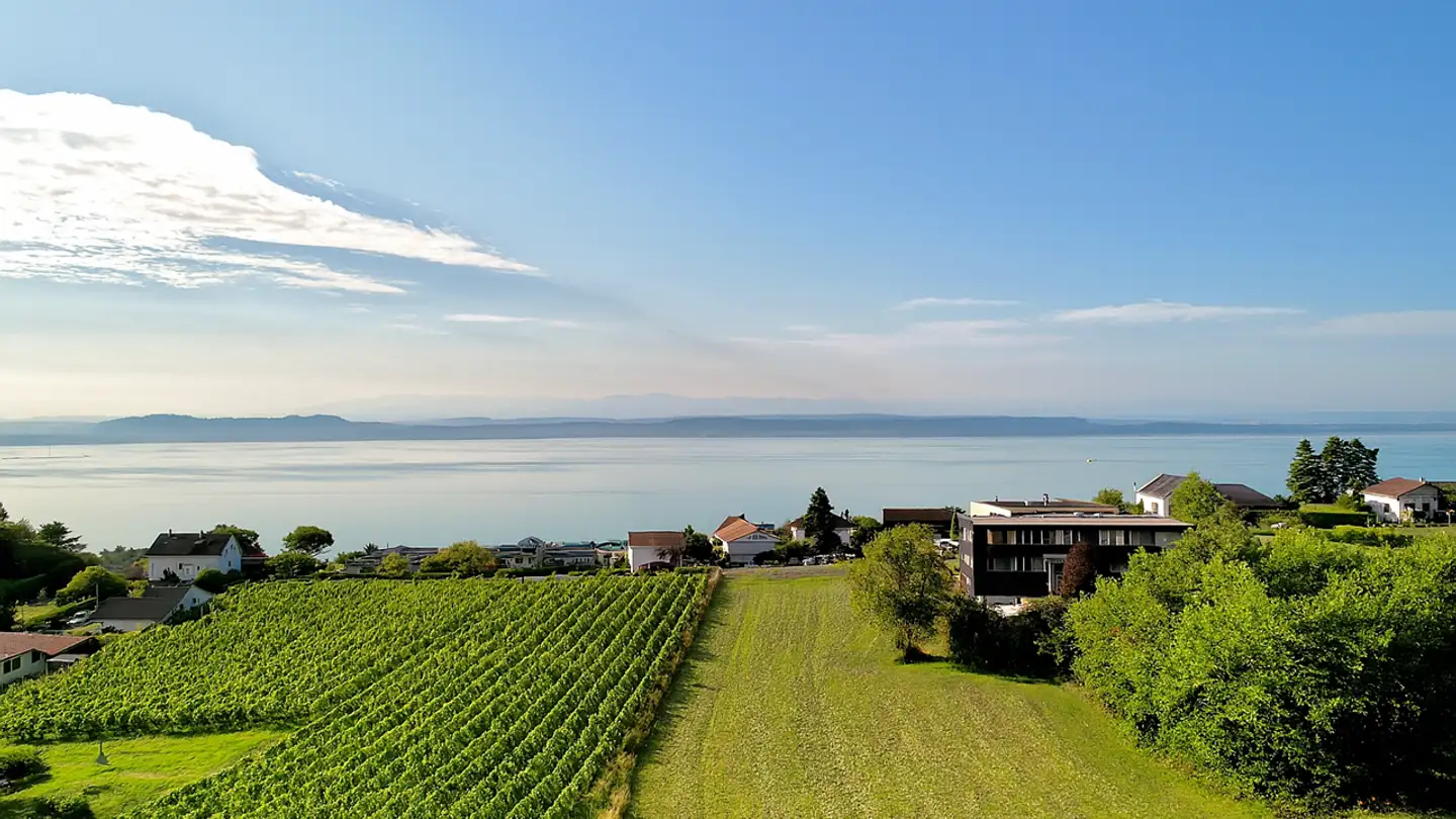 Semi-detached house for sale - 2068 Hauterive NE