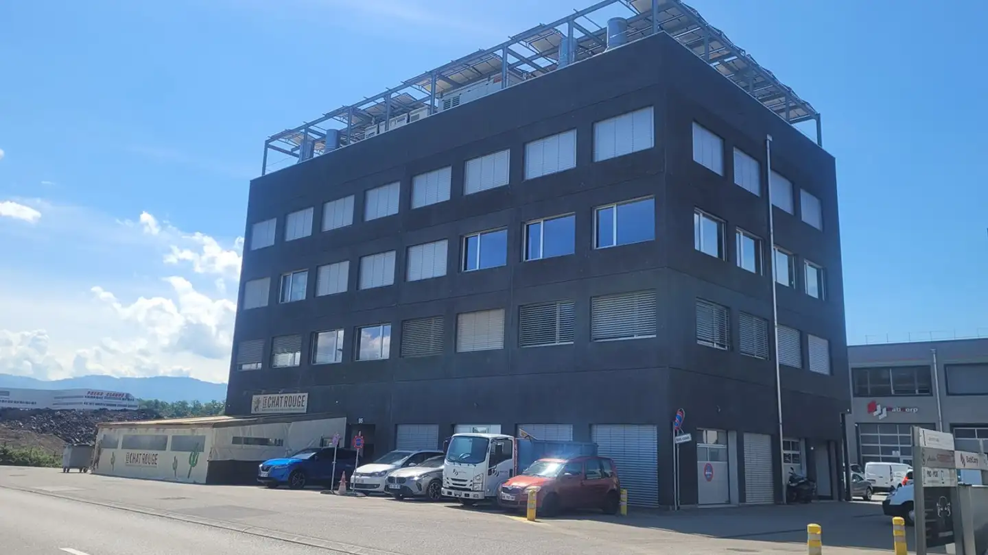 Office space for sale - 1242 Satigny