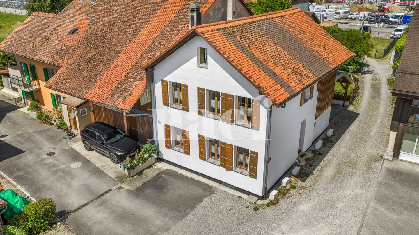 Casa bifamiliare in vendita - 1523 Granges-près-Marnand