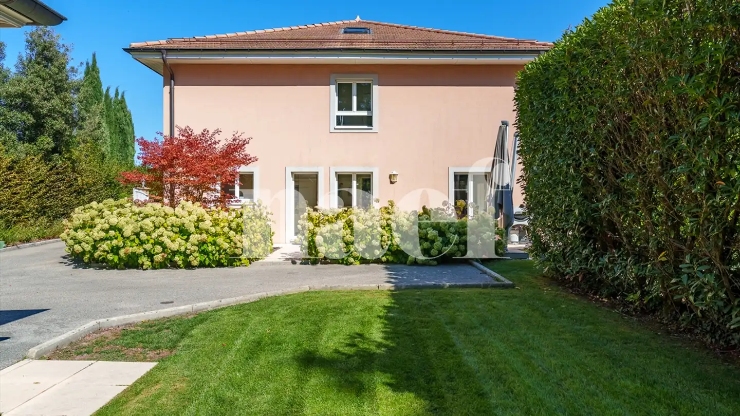 Villa for sale - 1297 Founex