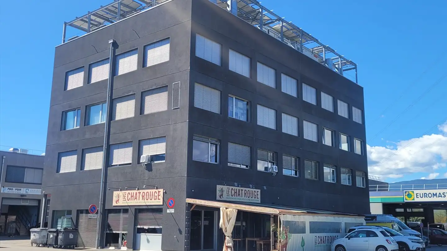 Office space for sale - 1242 Satigny