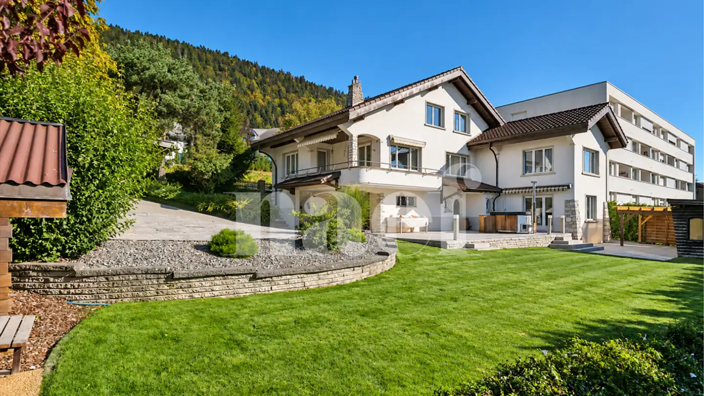 Villa in vendita - 2054 Chézard-St-Martin