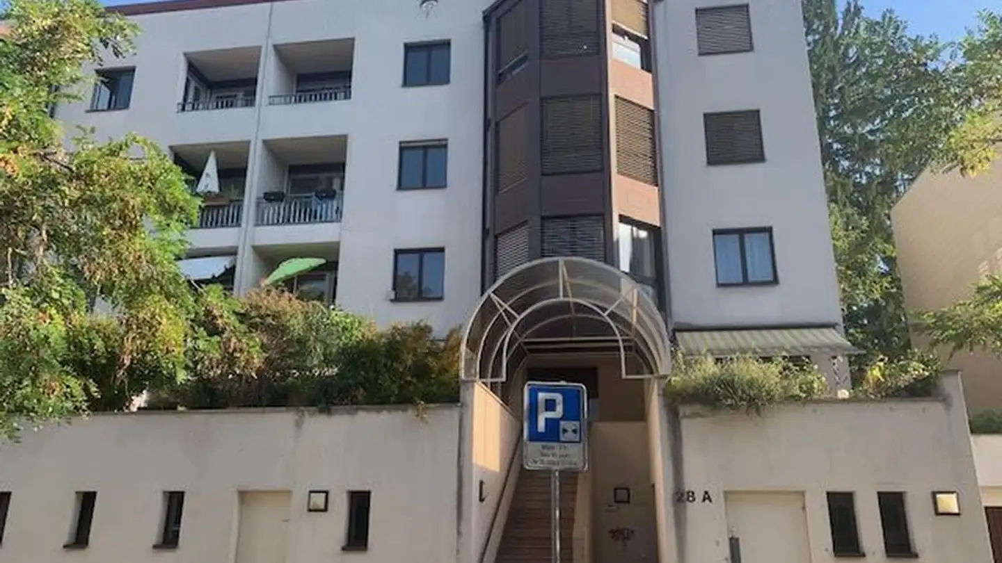 Covered parking space for rent - Chemin De Grange-Canal 28, 1224 Chêne-Bougeries