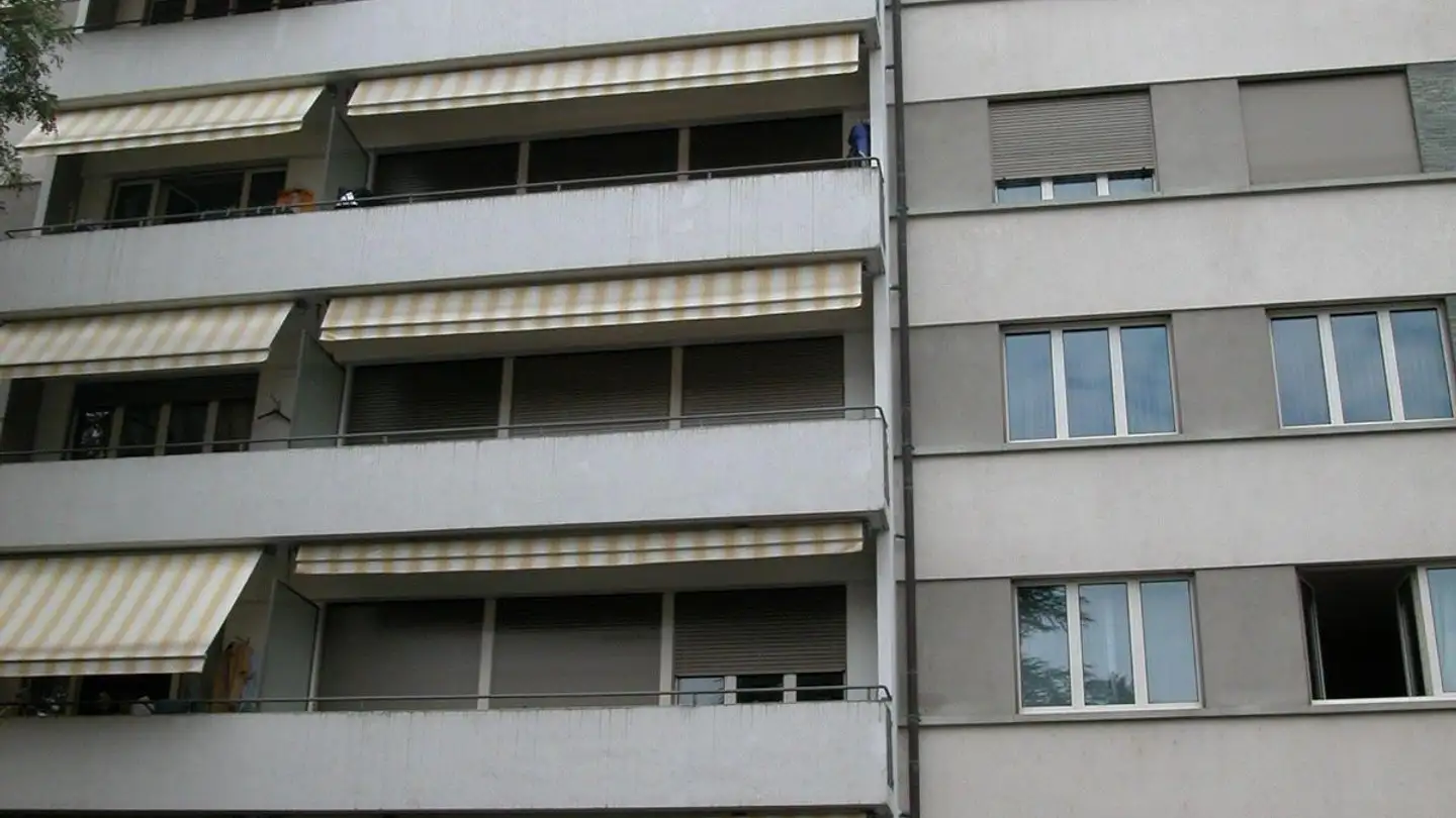 Überdachter Parkplatz mieten - Avenue Calas 20, 1206 Genève