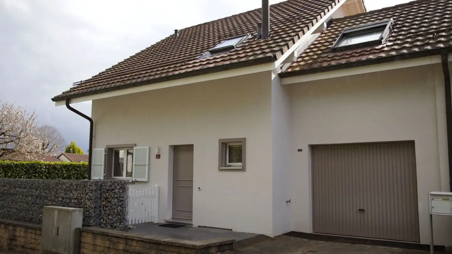 Semi-detached house for sale - 1114 Colombier VD - Photo 2