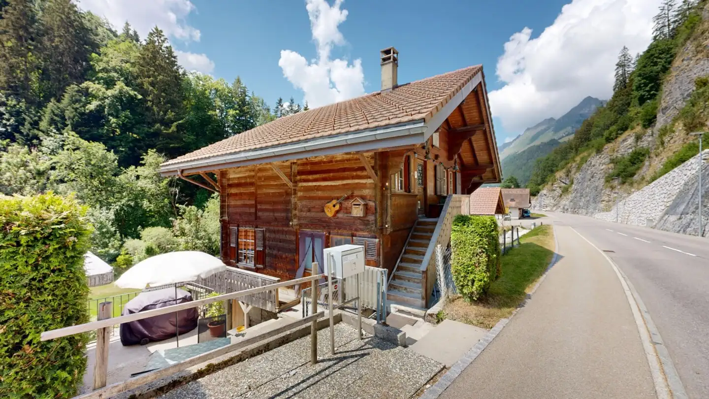 Chalet for sale - 1656 Jaun