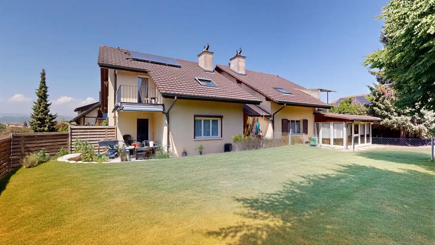Residential building for sale - 3280 Murten