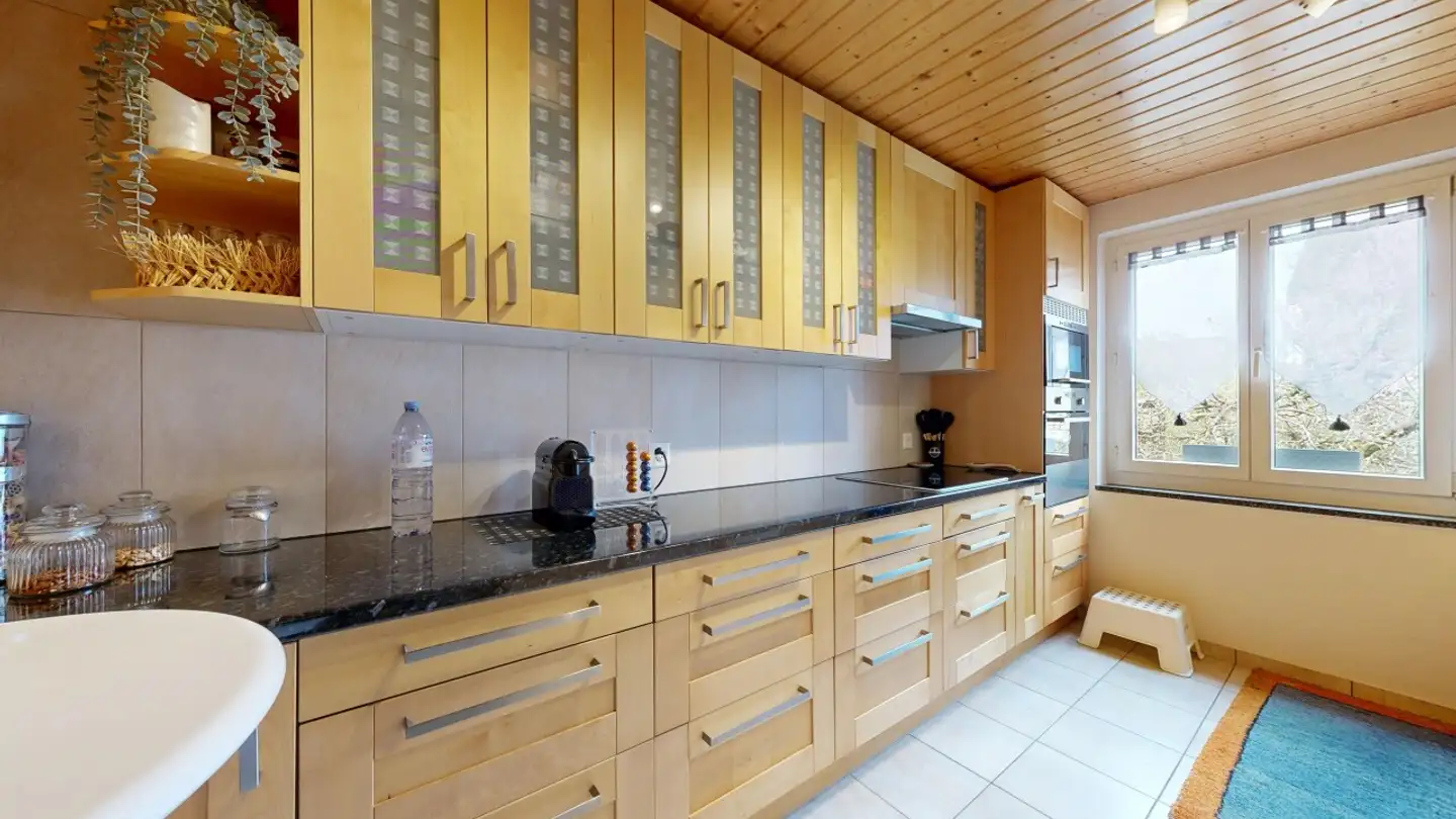 Mixed-use building for sale - 2520 La Neuveville - Photo 4