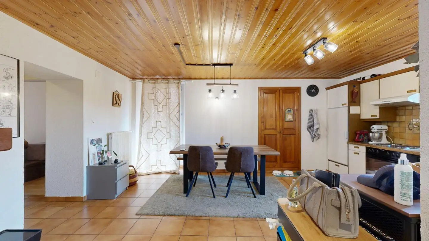 Mixed-use building for sale - 1892 Lavey-Village - Photo 4