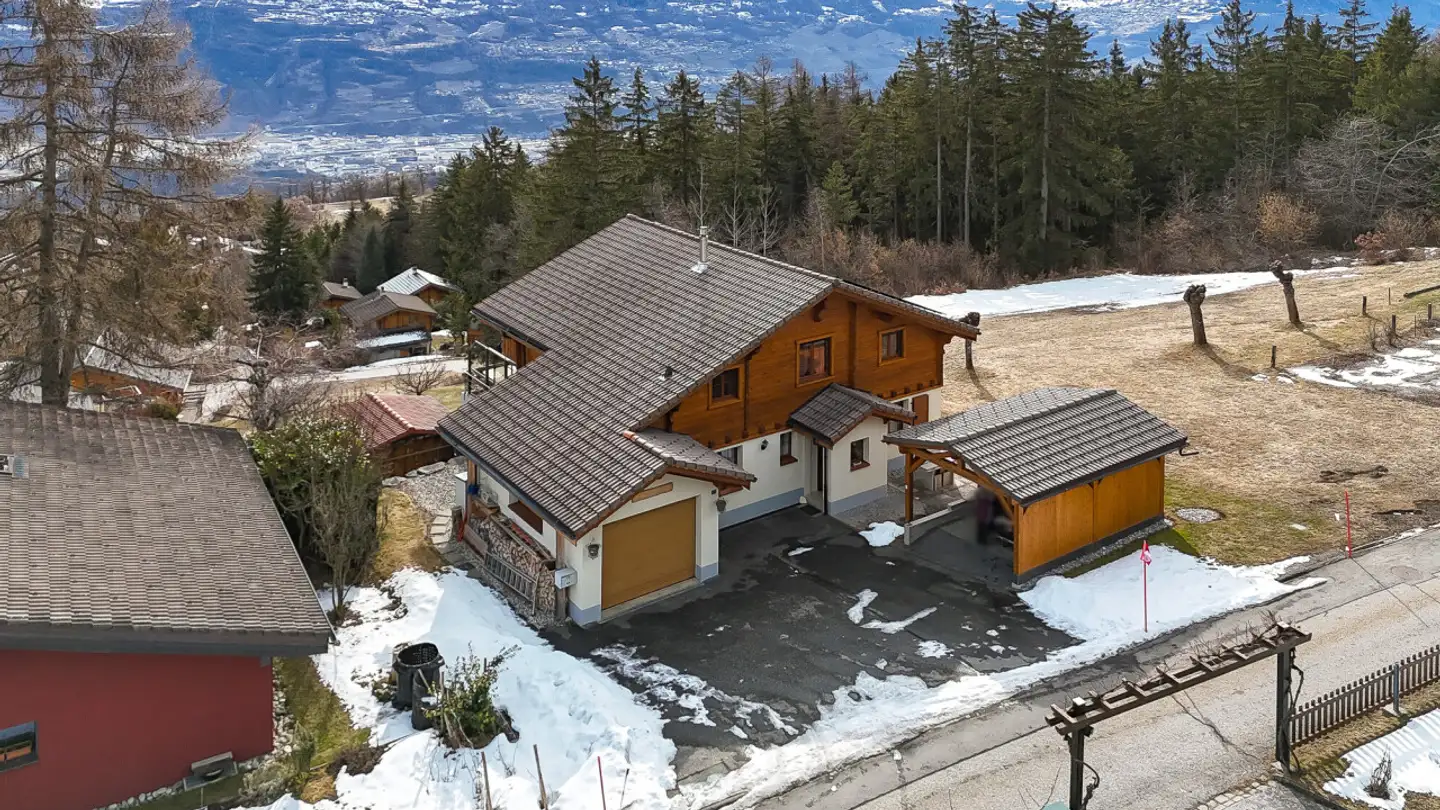 Chalet in vendita - 1965 Savièse