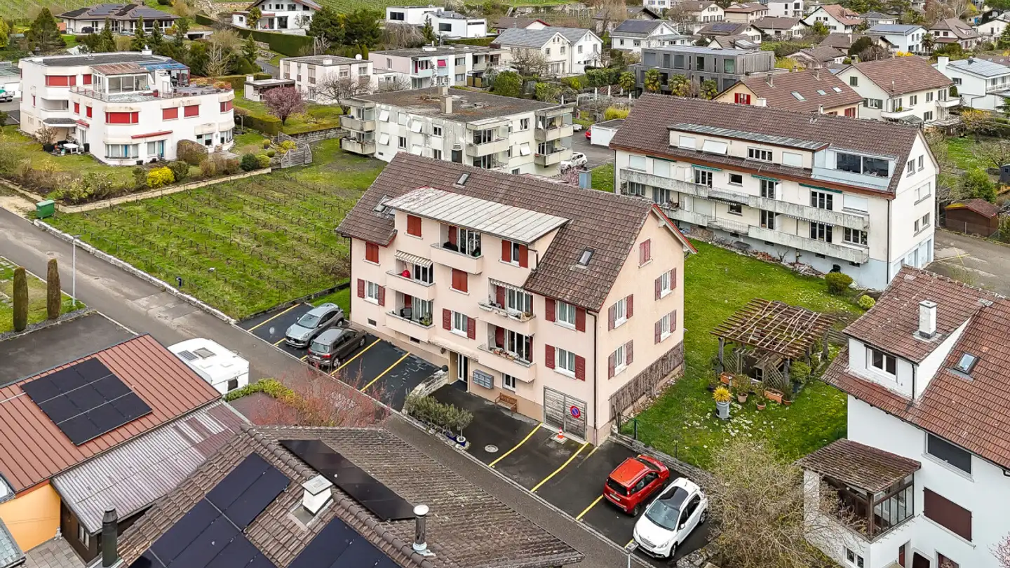 Mixed-use building for sale - 2520 La Neuveville - Photo 3