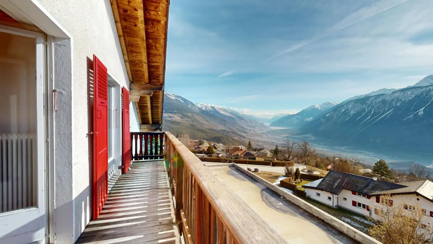 Mixed-use building for sale - 3974 Mollens VS