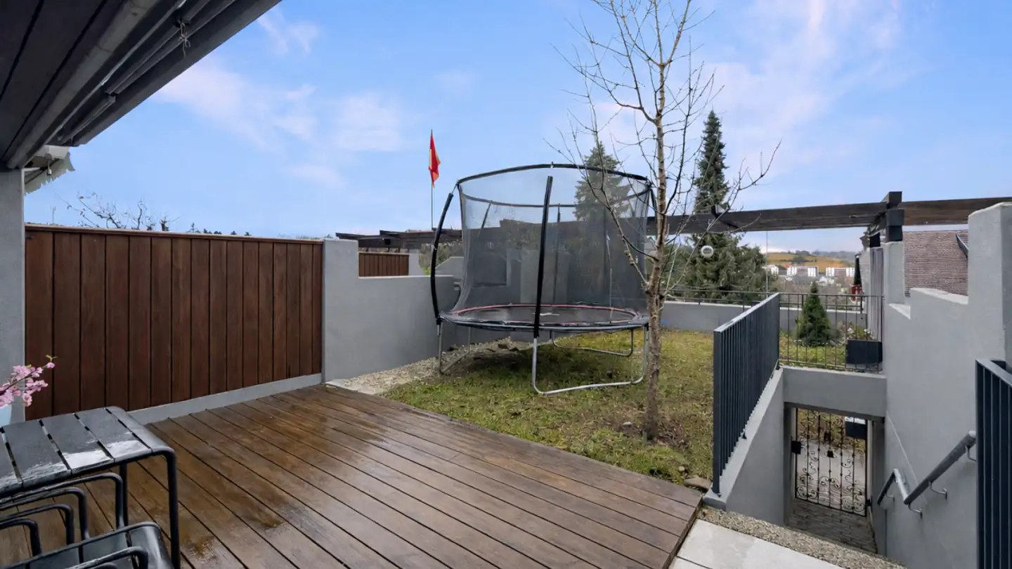 Row house for sale - 3184 Wünnewil