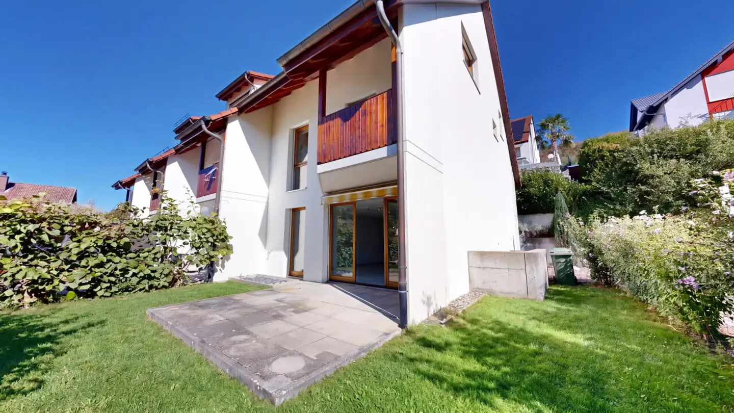 Row house for sale - 4315 Zuzgen - Photo 2