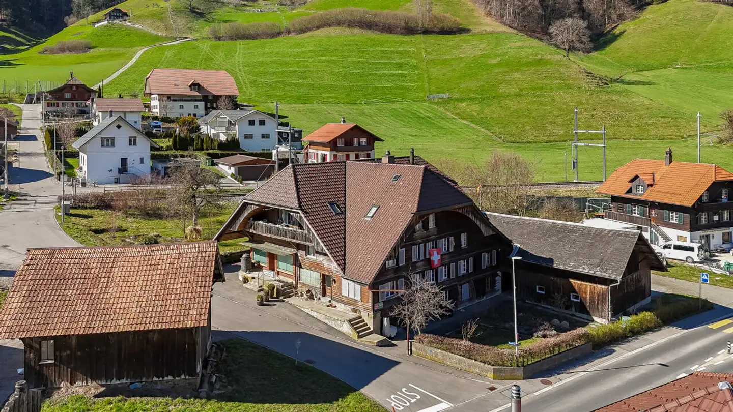 Mischgenutztes Gebäude kaufen - 3513 Bigenthal