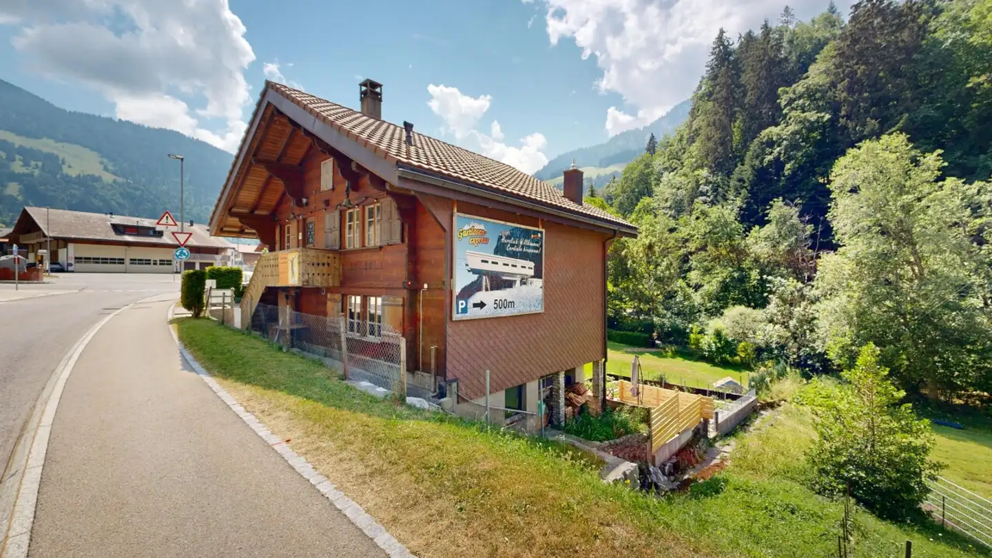 Chalet for sale - 1656 Jaun - Photo 2