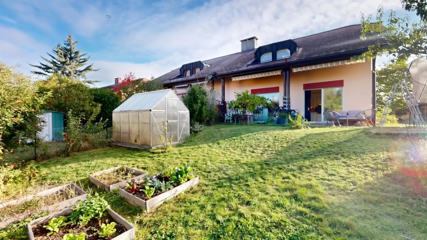 Casa a schiera in vendita - 1055 Froideville