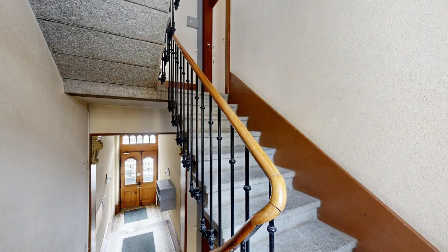 Mischgenutztes Gebäude kaufen - 2400 Le Locle