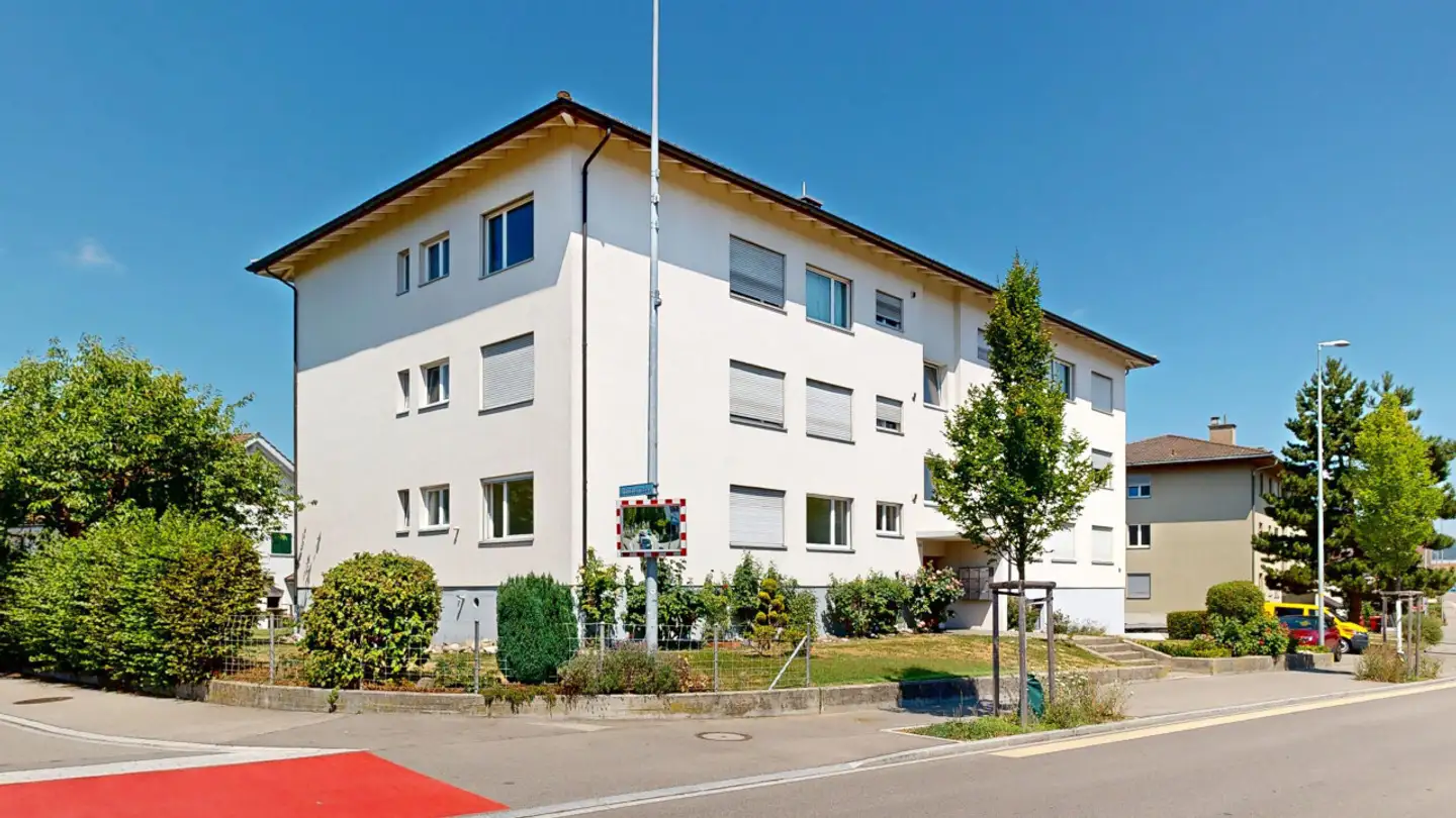 Mixed-use building for sale - 9536 Schwarzenbach SG