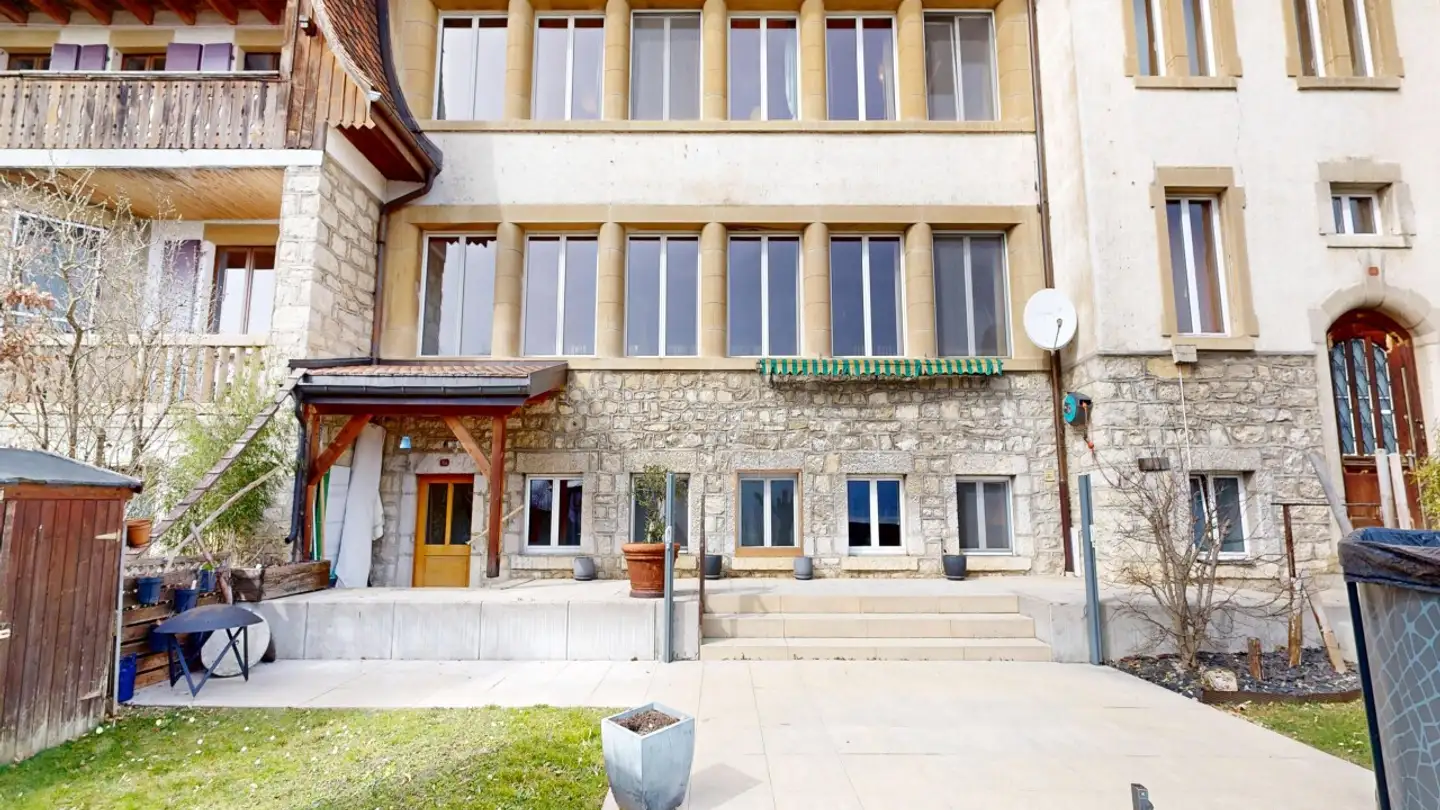 Row house for sale - 2054 Chézard-St-Martin