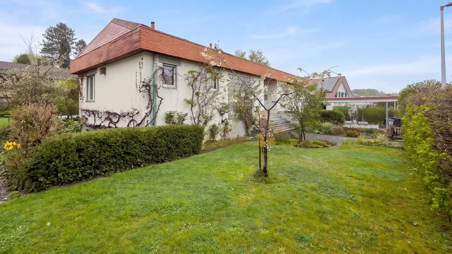 Einfamilienhaus kaufen - 4419 Lupsingen