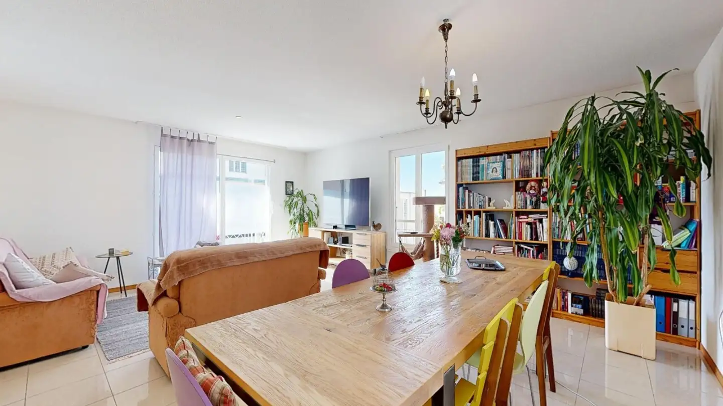 Apartment for sale - 2035 Corcelles NE - Photo 2