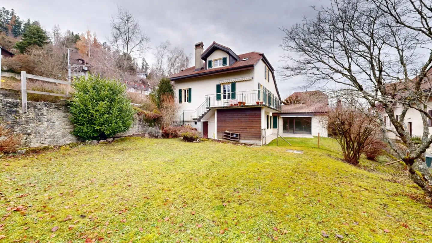 Single house for sale - 2037 Montezillon