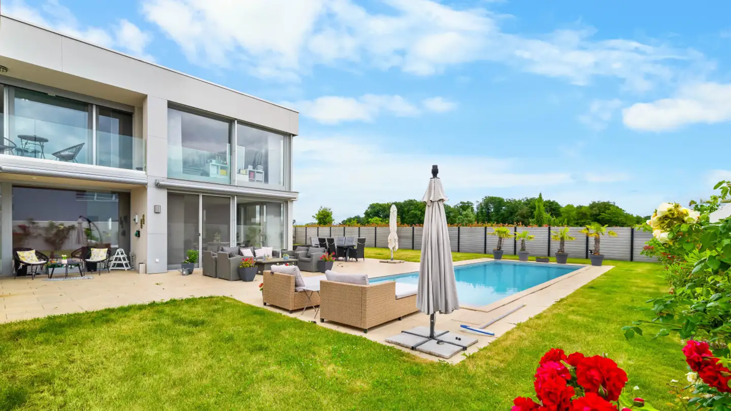 Single house for sale - 1164 Buchillon