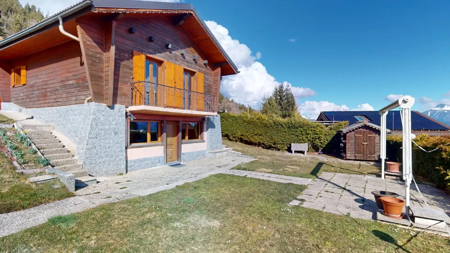 Chalet for sale - 1965 Savièse