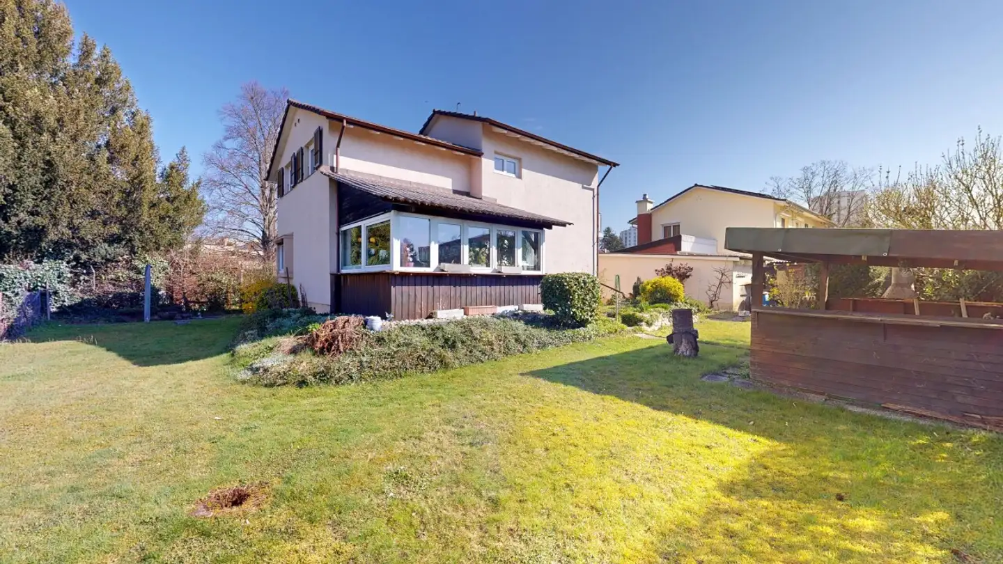 Single house for sale - 4153 Reinach BL