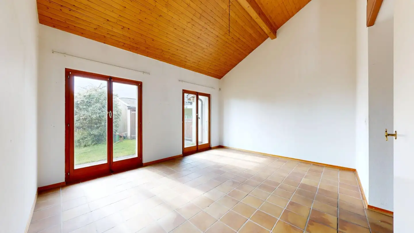 Single house for sale - 2054 Chézard-St-Martin - Photo 4