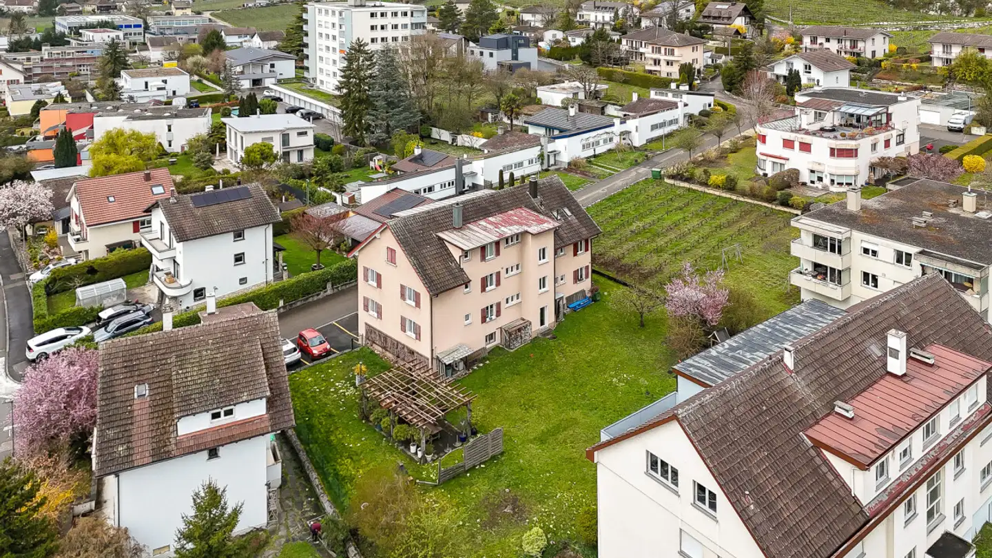 Mixed-use building for sale - 2520 La Neuveville - Photo 2