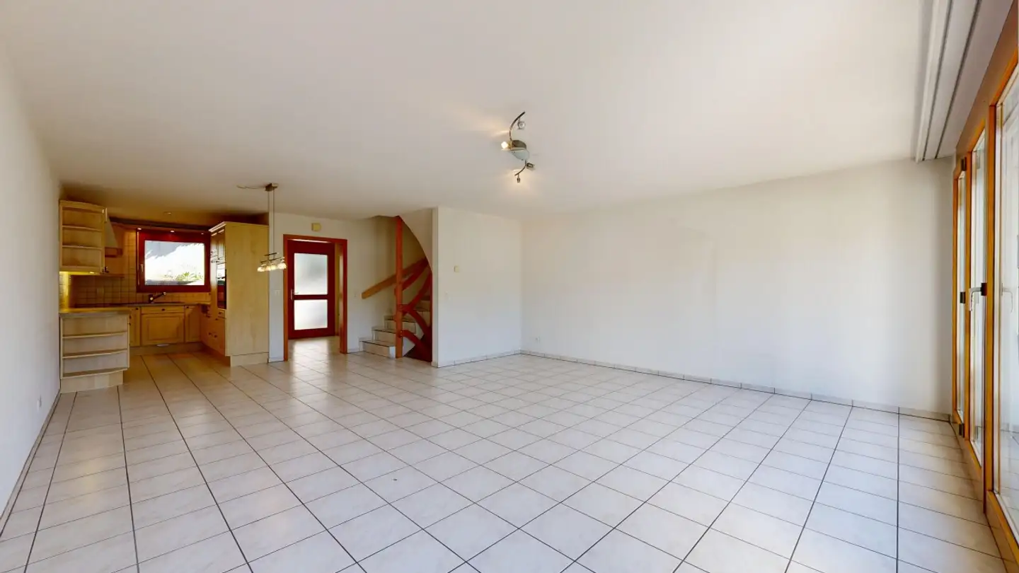 Row house for sale - 4315 Zuzgen - Photo 3