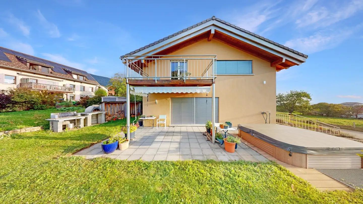 Single house for sale - 2027 Fresens - Photo 3