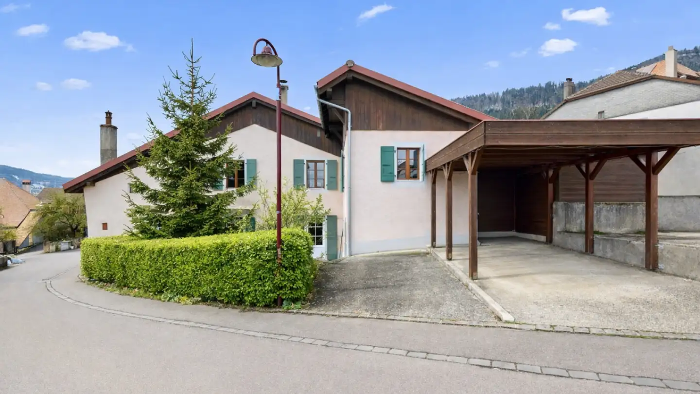 Casa a schiera in vendita - 1357 Lignerolle