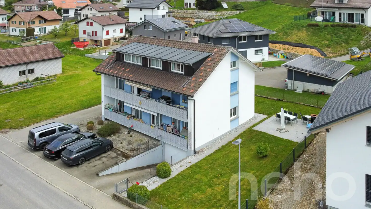 Mischgenutztes Gebäude kaufen - 1737 Plasselb