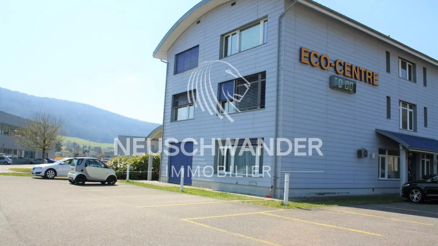 Magasin à louer - 2855 Glovelier - Photo 3