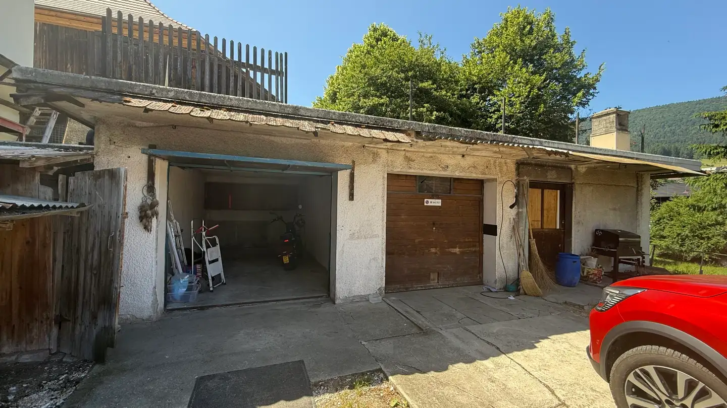 Single garage for rent - Rue du Lion d'Or 8, 2735 Malleray