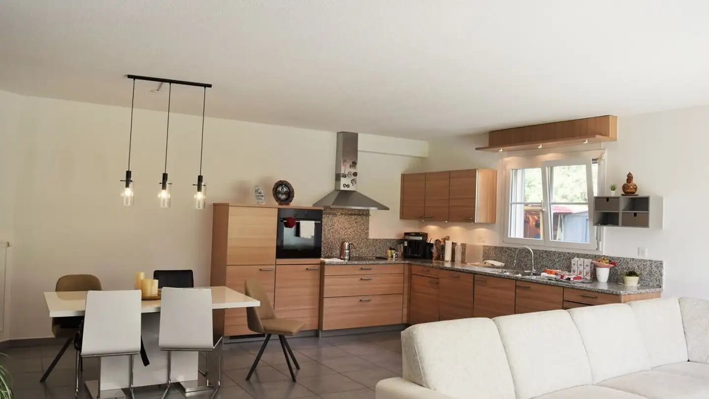 Appartement à louer - Rue Du Jura, 2800 Delémont - Photo 2