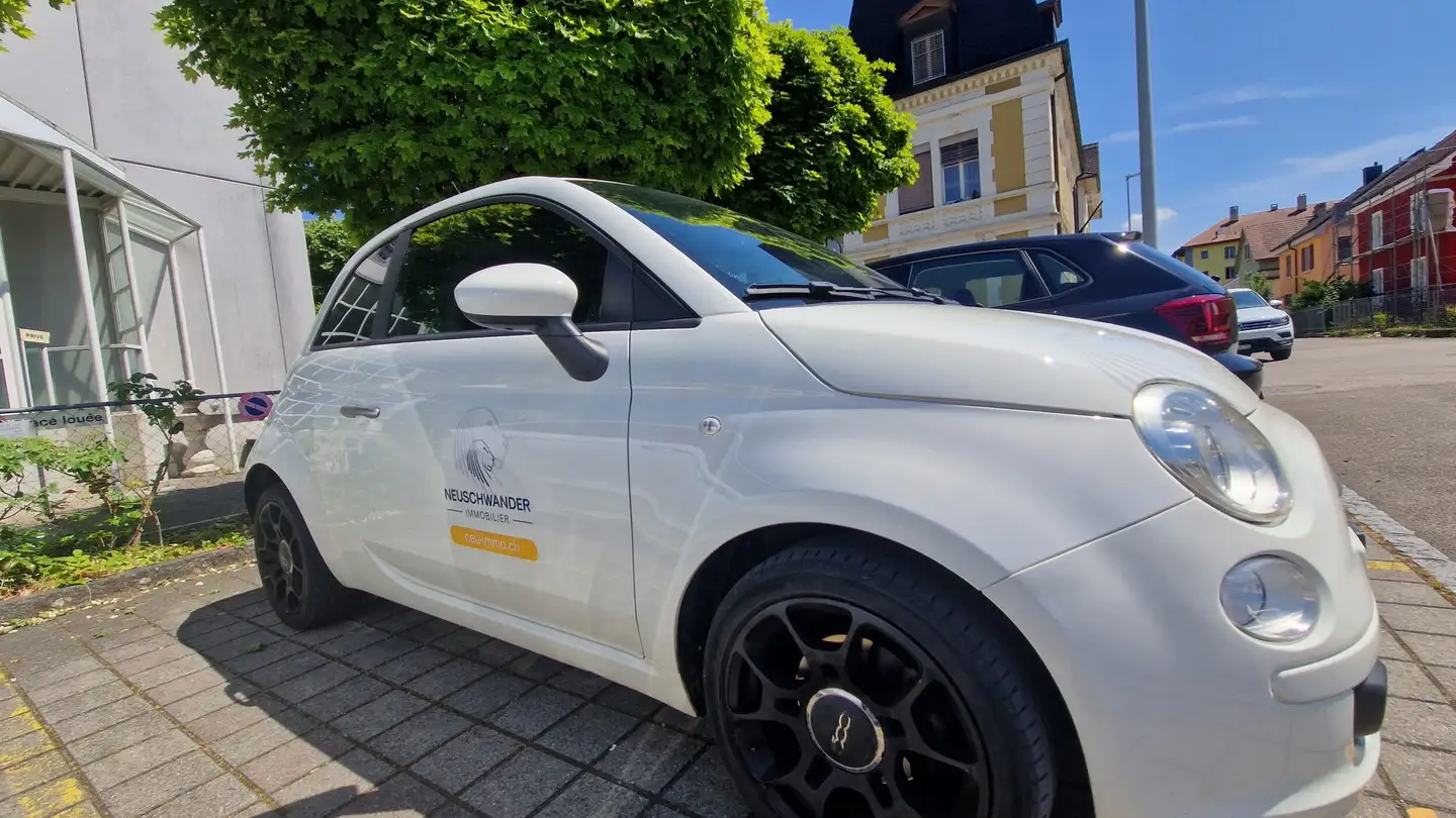 Outdoor parking space for rent - Rue Franche 37, 2800 Delémont - Photo 2