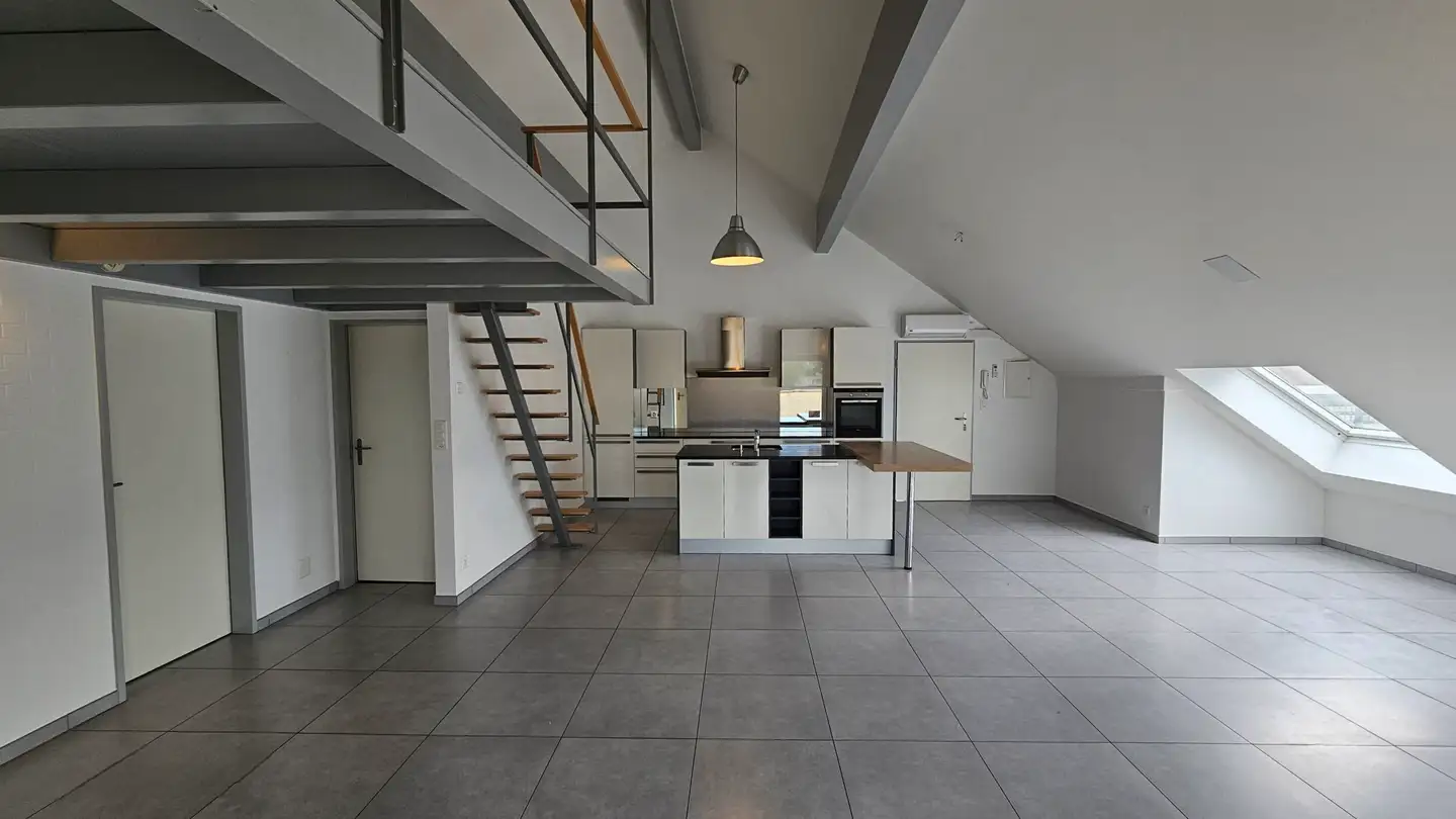 Appartement à louer - Rue Du 23-Juin 34, 2822 Courroux - Photo 4