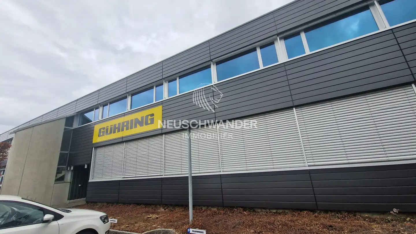 Shop for rent - Rue Du Jura, 2800 Delémont