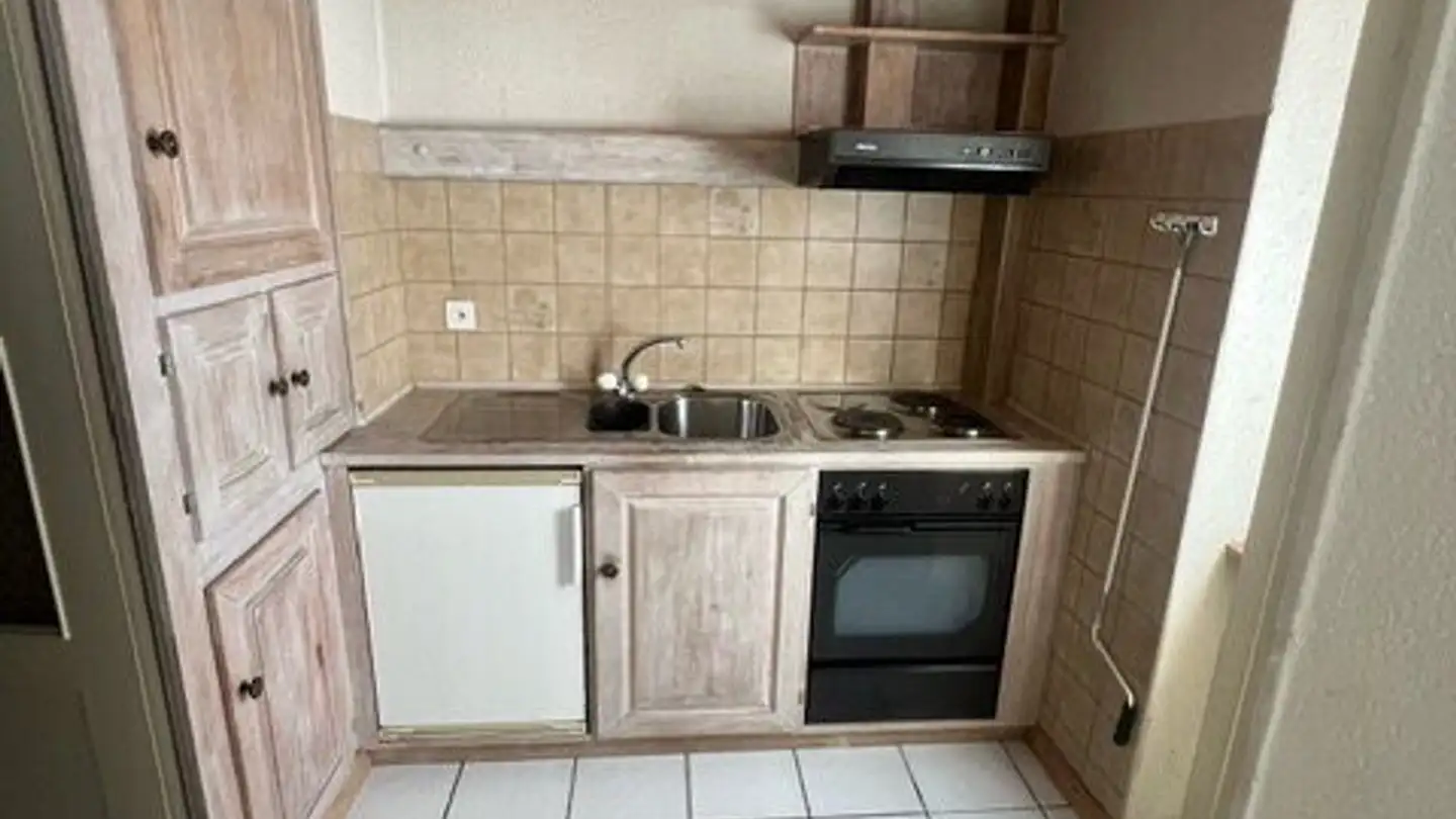 Shop for rent - Rue Du Vieux-Moulin 16, 2852 Courtételle - Photo 4