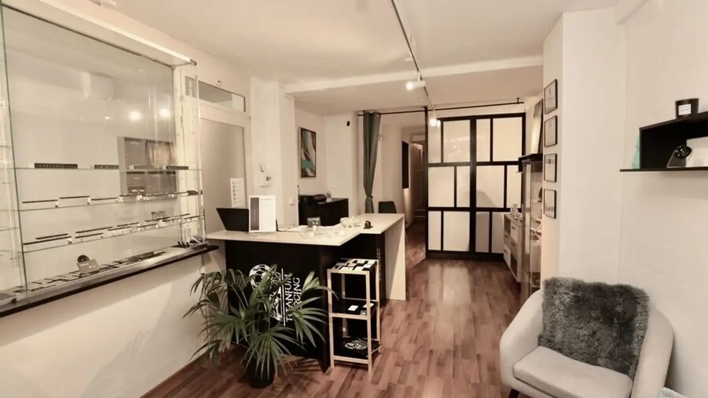 Commercial for sale - Rue Pierre Péquignat 14, 2900 Porrentruy - Photo 2