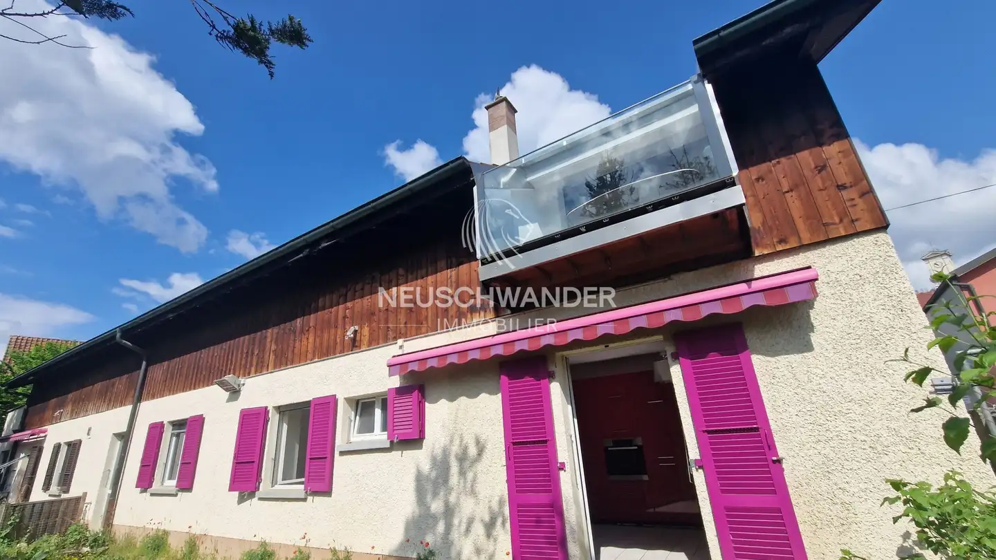 Commercial à vendre - 2800 Delémont