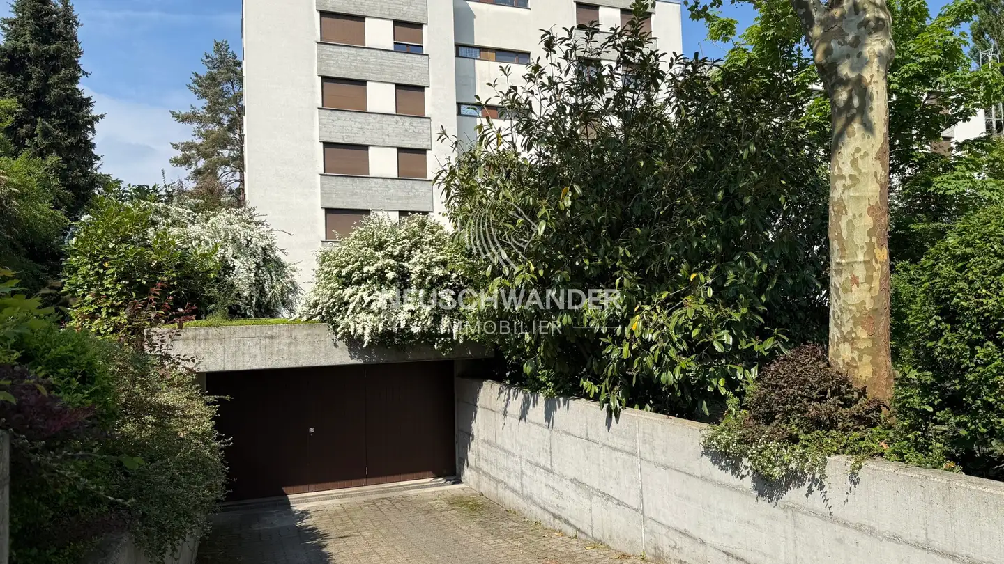 Place de parking souterraine à vendre - Rue Du Jura, 2800 Delémont