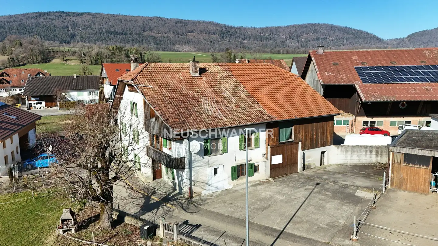 Commercial à vendre - 2825 Courchapoix