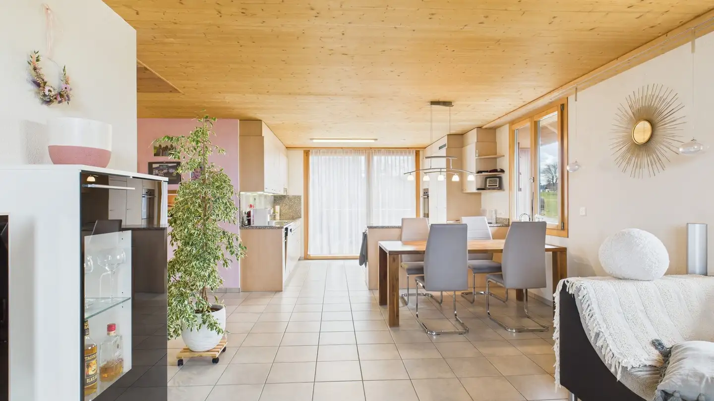 House for rent - Bumbachstrasse 1, 6313 Menzingen