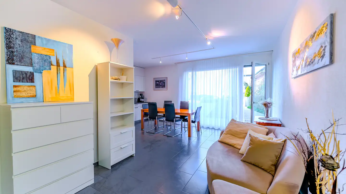 Spazio ufficio in vendita - Seestrasse 112, 8806 Bäch SZ