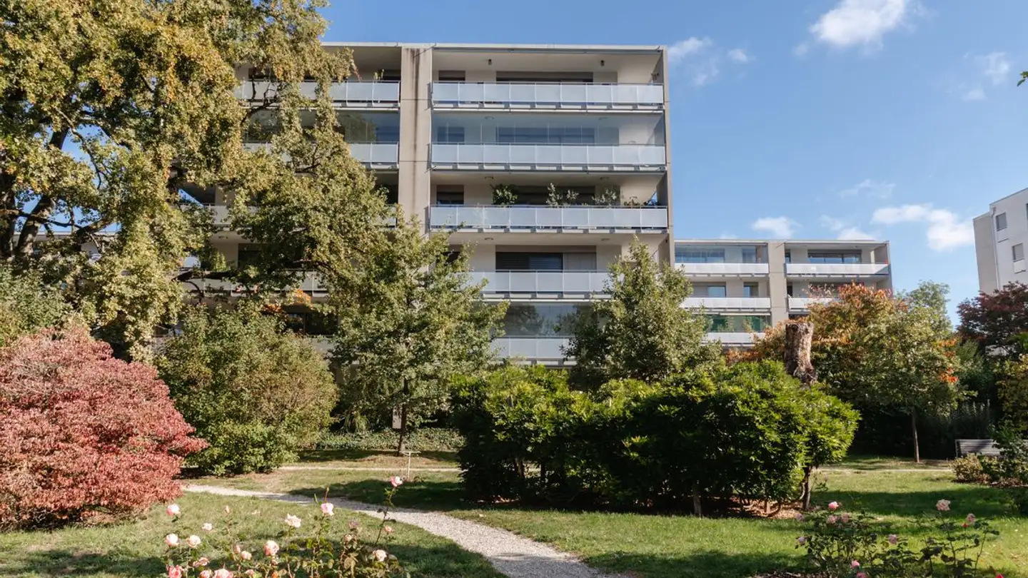 Stepped apartment for sale - 1223 Cologny